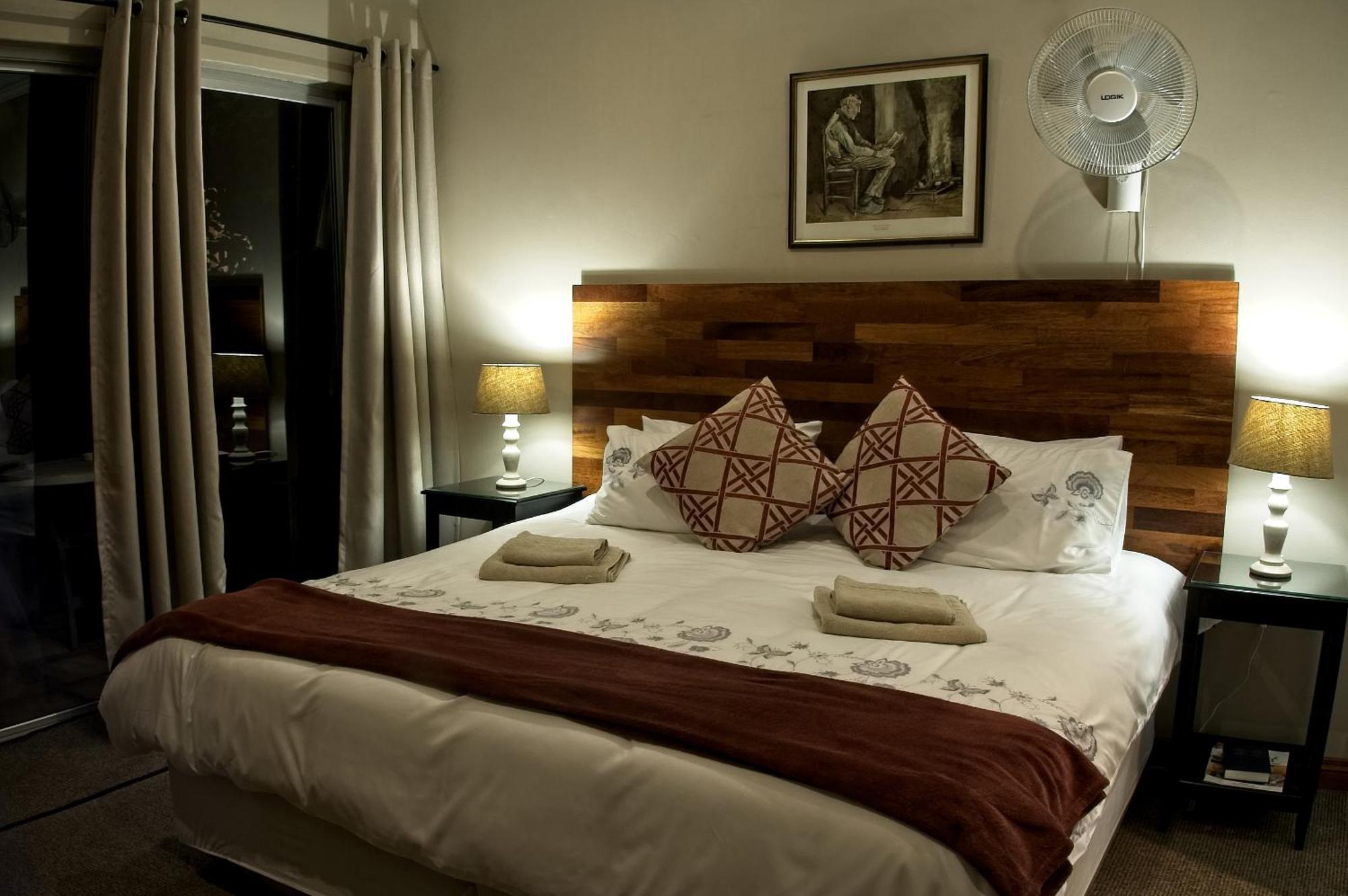Rest-A-While Guest House - Pretoria-Noord Exteriör bild