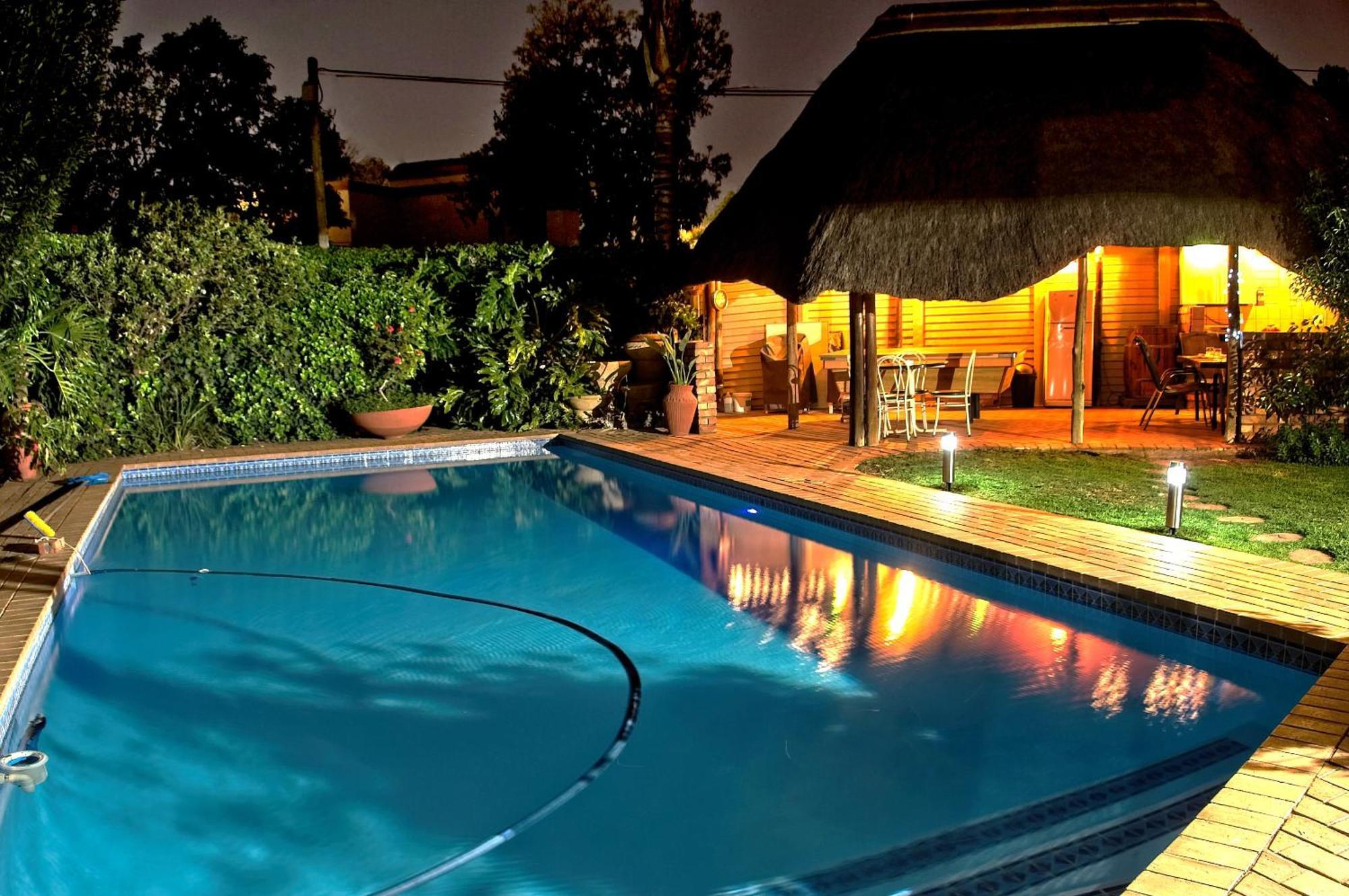 Rest-A-While Guest House - Pretoria-Noord Exteriör bild